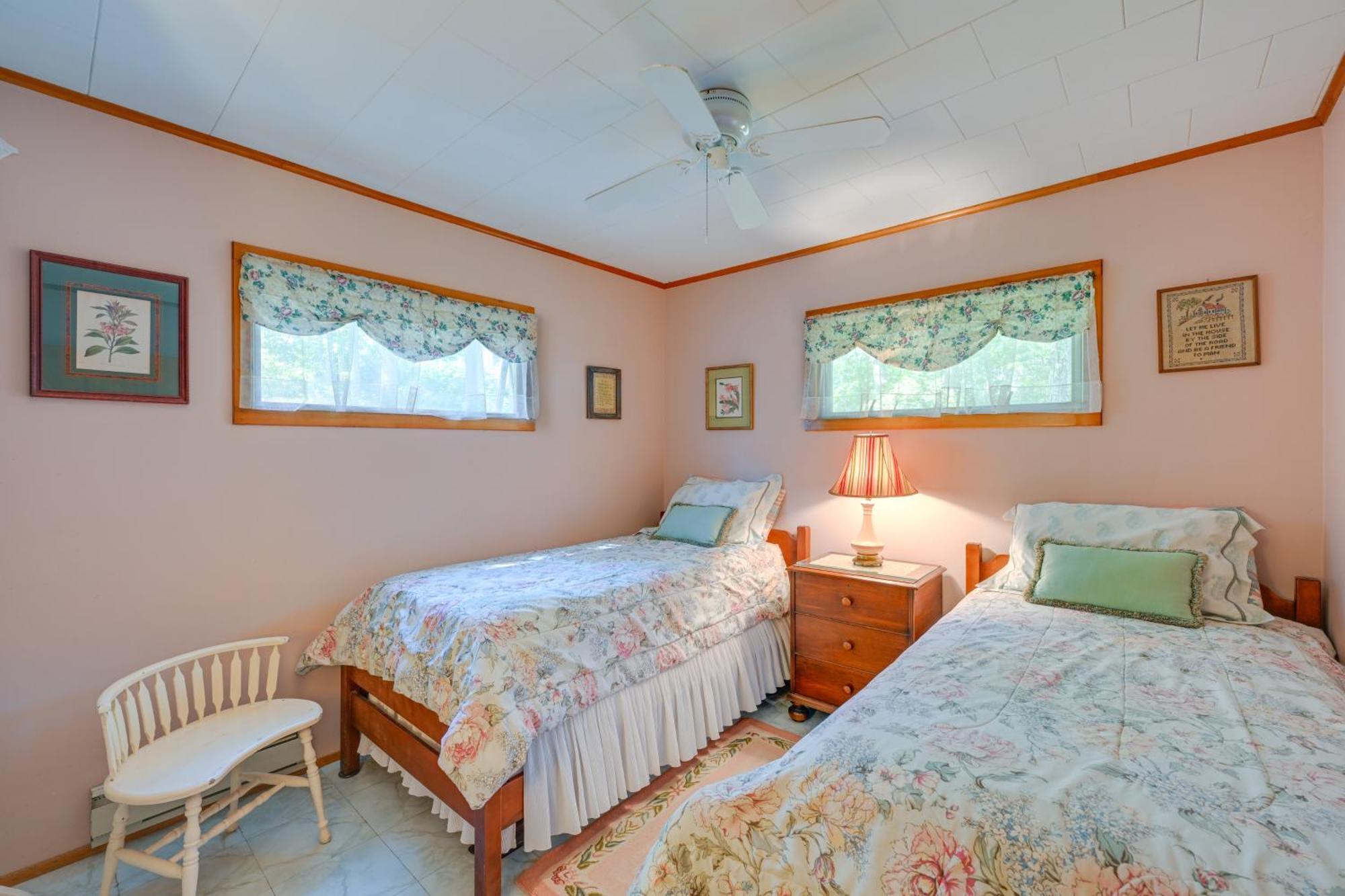 Home In Long Island Wine Country - Walk To Beach! Cutchogue المظهر الخارجي الصورة