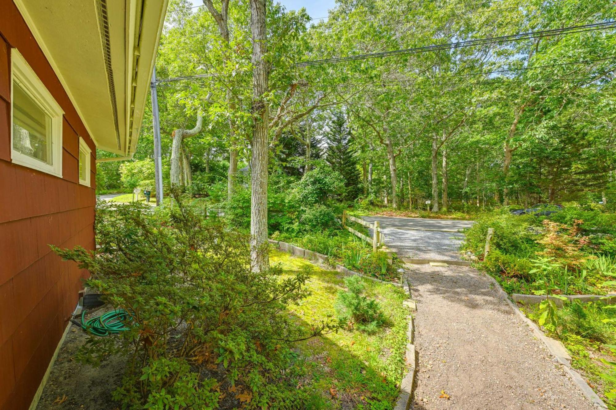 Home In Long Island Wine Country - Walk To Beach! Cutchogue المظهر الخارجي الصورة